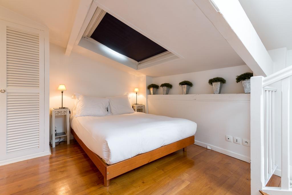 Appartement Dauphine Pont Neuf Parijs